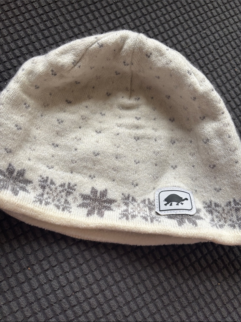 Turtle Logo Kids Knit Beanie - Cream with Gray Snowflake Pattern